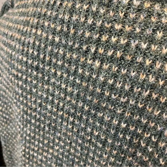 Women's Green Full Zip Woolrich Sweater Size Large 100% Wool EUC - Picture 9 of 11